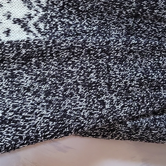 MY STYLE SWEATER - Picture 5 of 12